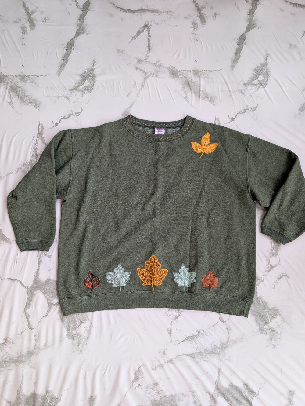 Vintage Green Leaf Crew Neck Fall Sweatshirt Hanes Tag Womens Large